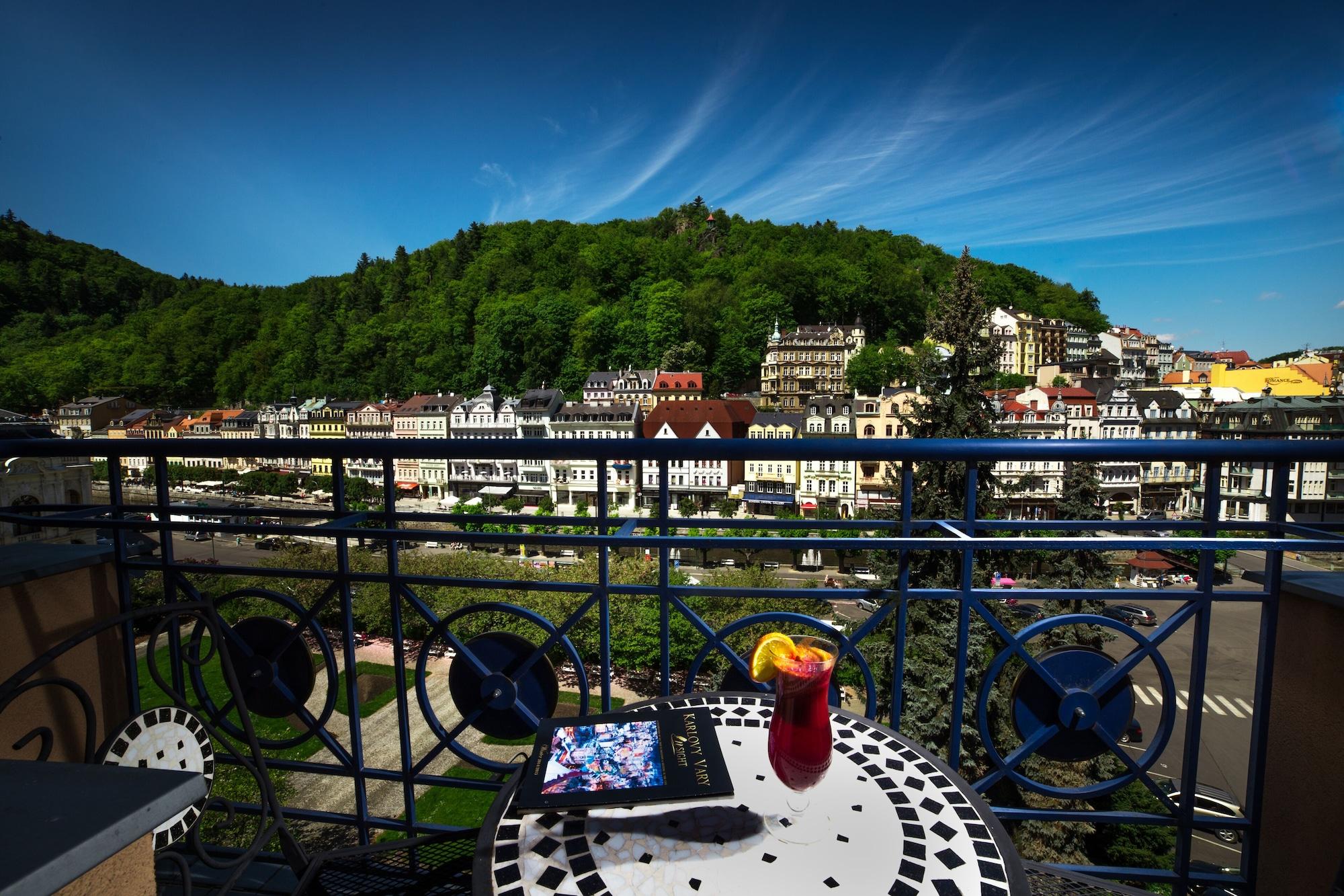 Interhotel Central Karlovy Vary Dış mekan fotoğraf