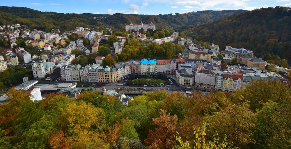Interhotel Central Karlovy Vary Dış mekan fotoğraf