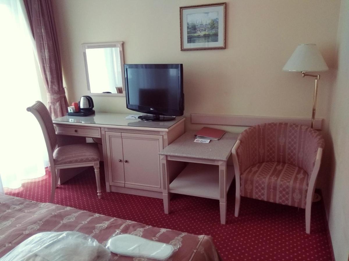 Interhotel Central Karlovy Vary Dış mekan fotoğraf