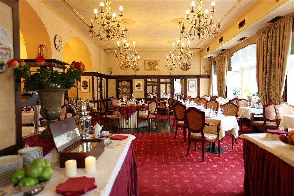 Interhotel Central Karlovy Vary Dış mekan fotoğraf
